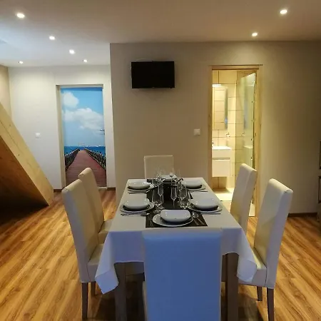 Room4u