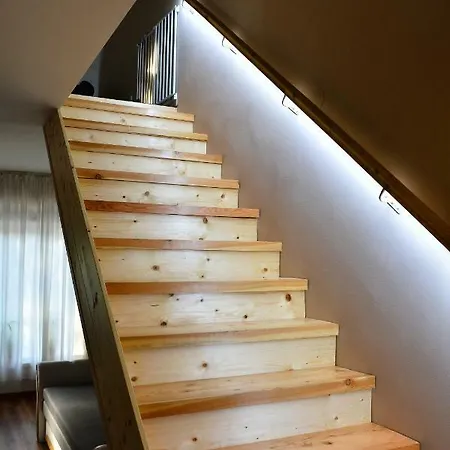 Room4u Appartement Balatonszárszó